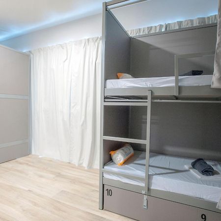 Hostel Dos Estaciones - Free Towels, Coffee & Tea, Remote Check-In Alicante Exteriör bild